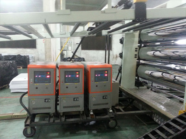 擠板擠出機有機熱載體鍋爐現場案例
